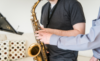 How to learn saxophone from scratch